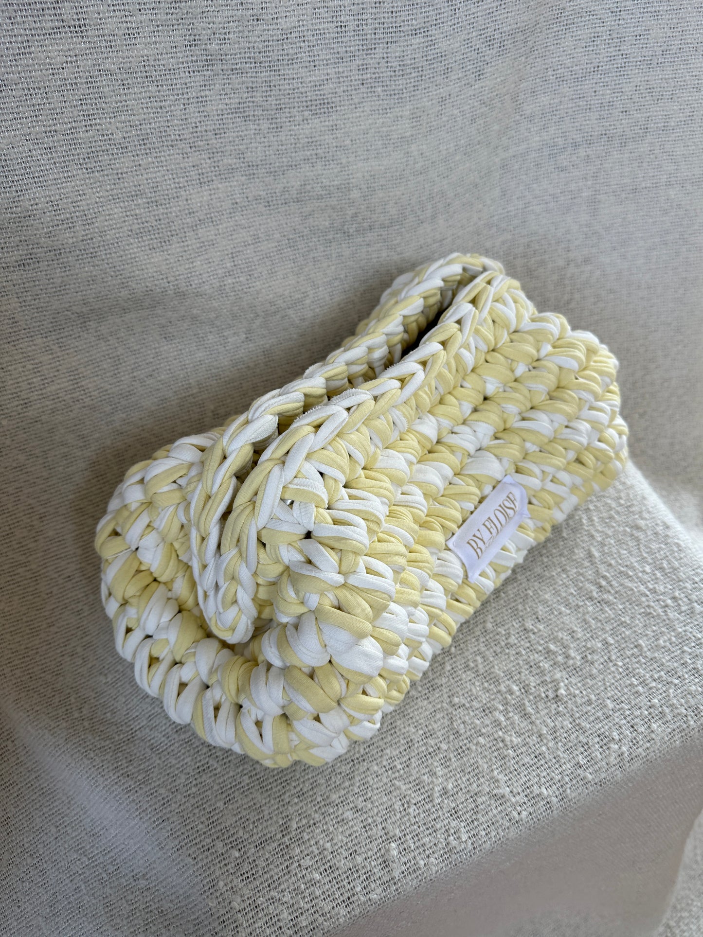 Lemon Whip clutch Large