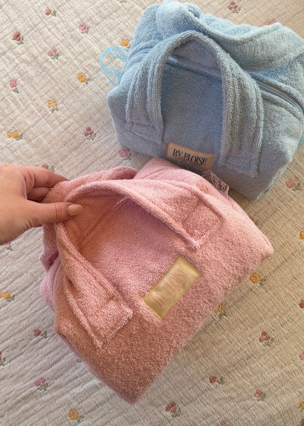 Mini Towel bag - Strawberry ONE WEEK DISPATCH
