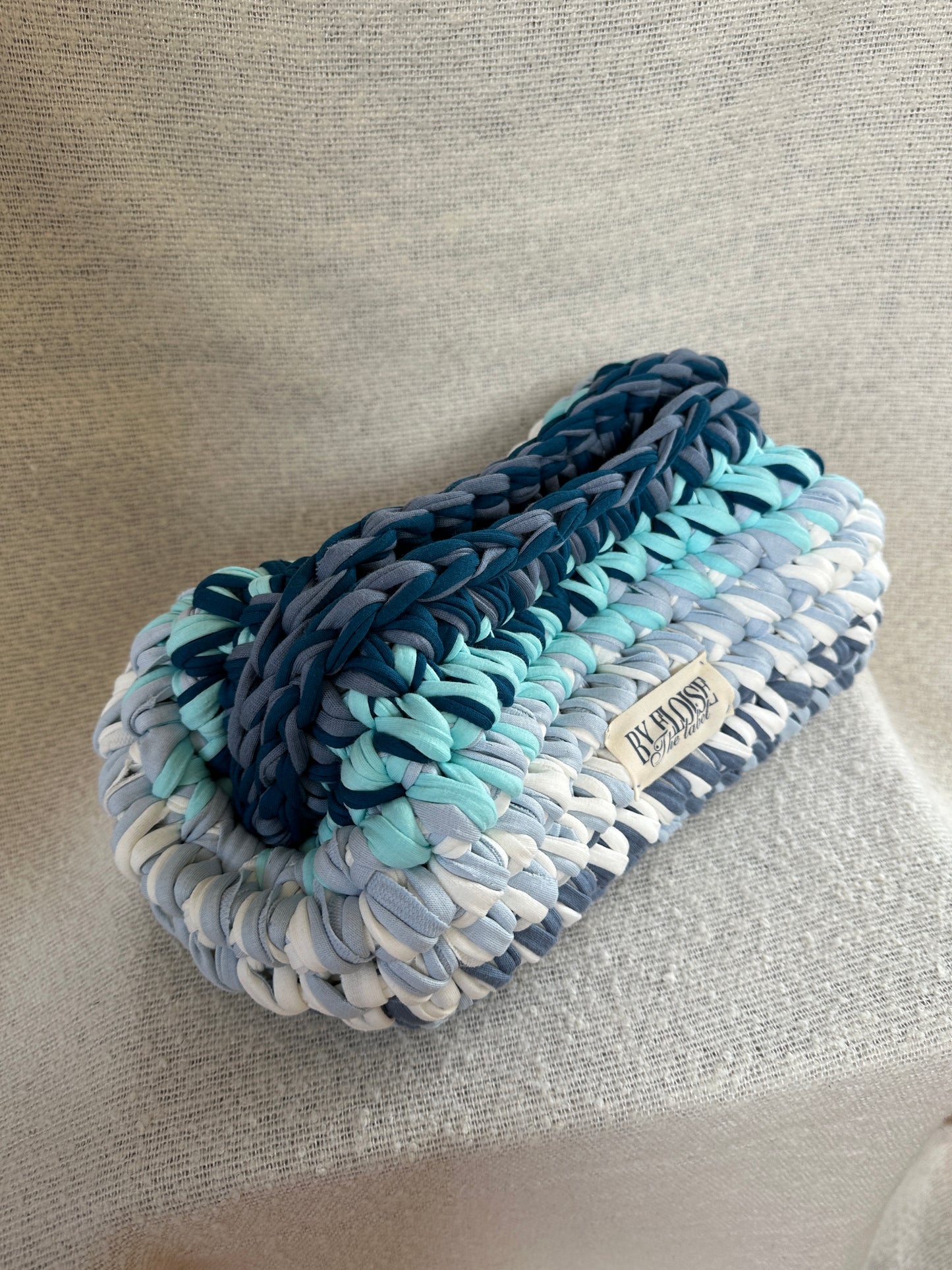Lagoon dream clutch Large