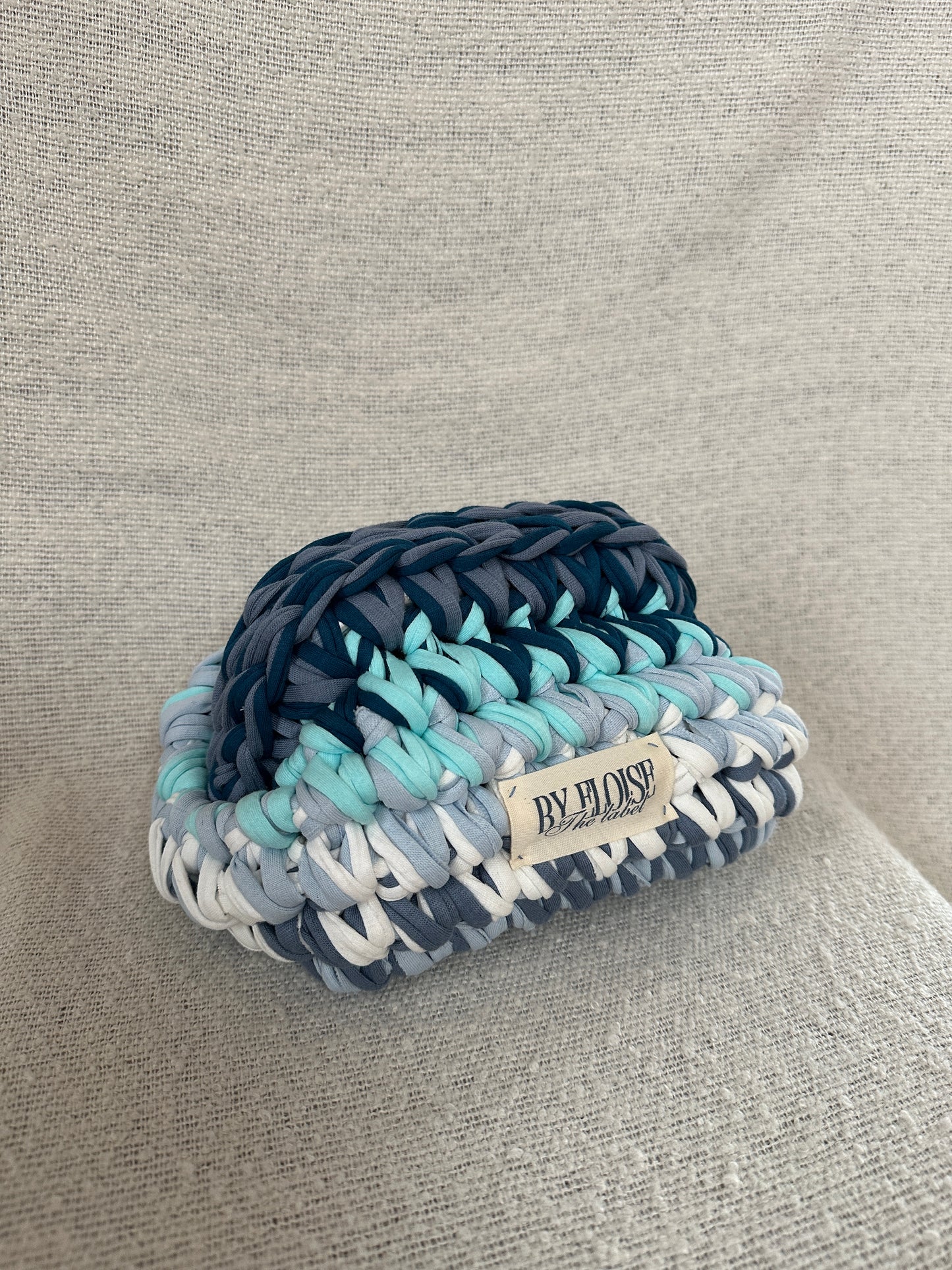 Lagoon dream clutch Small